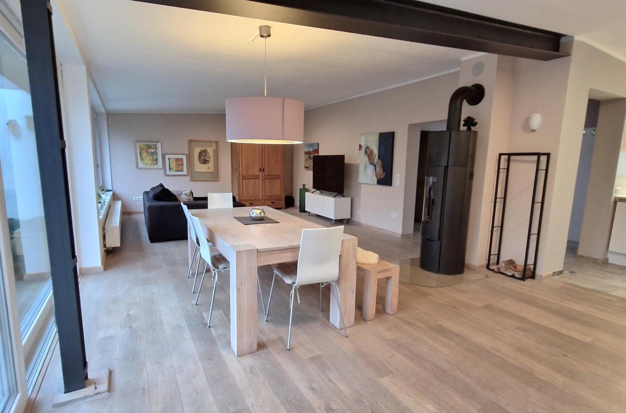 Wohnung Mit Sauna, Garten & Schwimmteich Bietigheim-Bissingen Ngoại thất bức ảnh