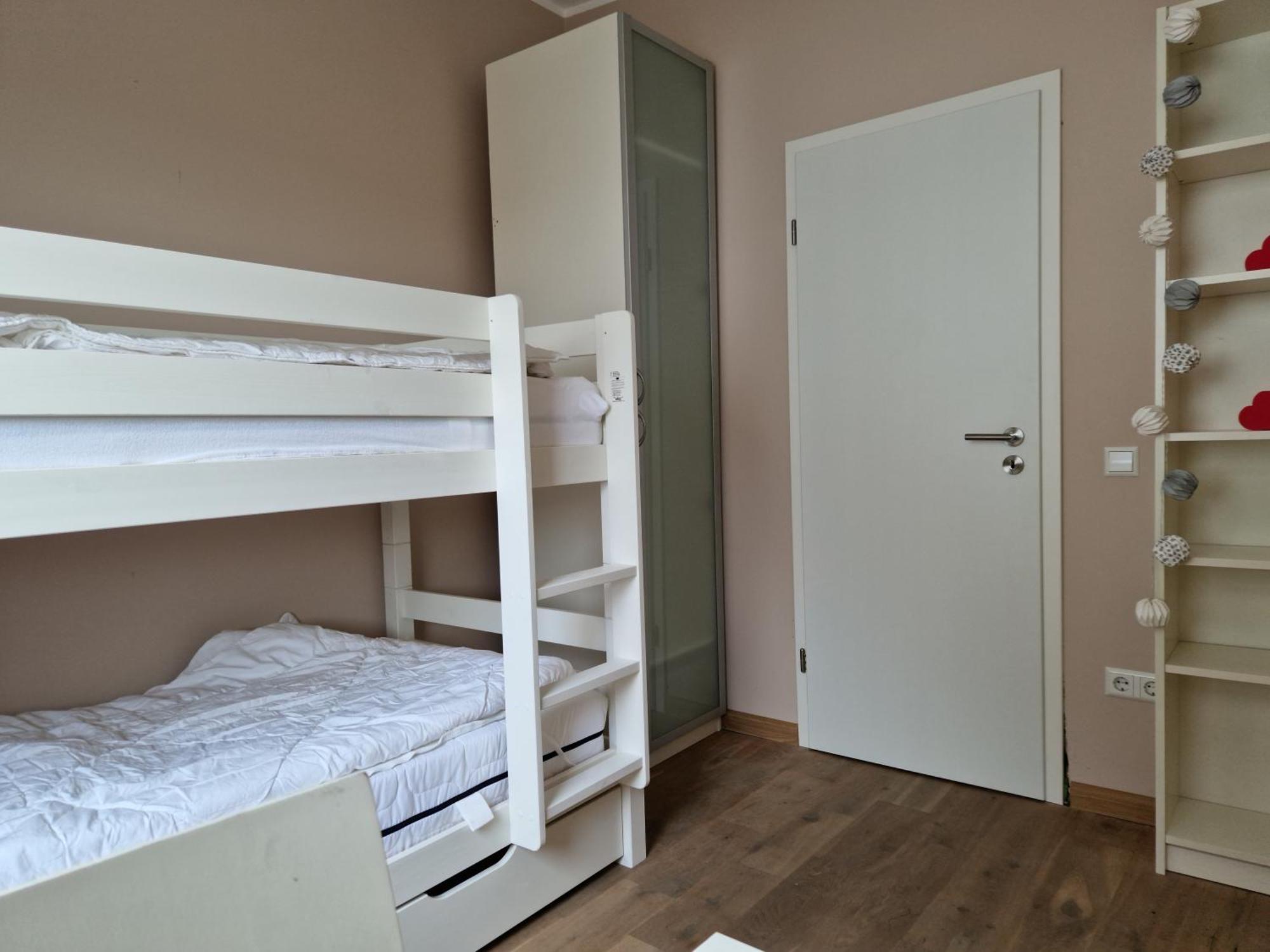 Wohnung Mit Sauna, Garten & Schwimmteich Bietigheim-Bissingen Ngoại thất bức ảnh